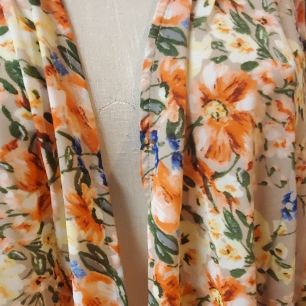 Umgee Cardigan 🌺 - Picture 2 of 6